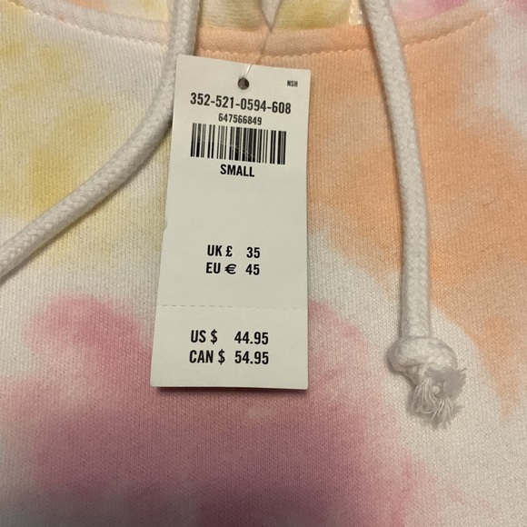 Hollister tie dye cropped hoodie NWT - Picture 2 of 3